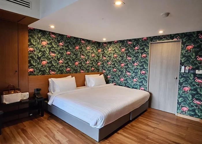White Palace Hotel 3*